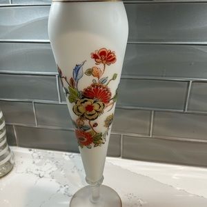 Vintage BRISTOL Glass-VICTORIAN SATIN Glass Floral Motif Large Twisted stem